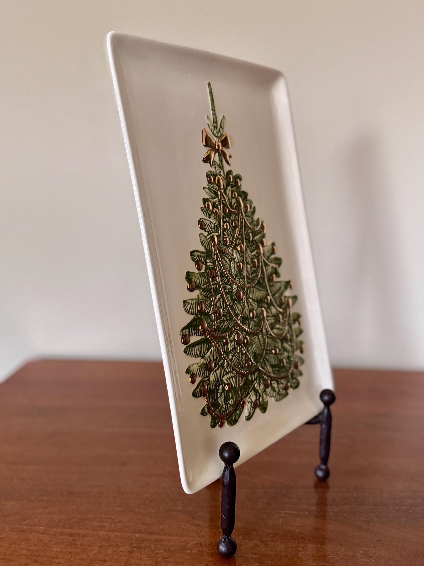 Embossed Ceramic Christmas Tree Platter with Gold Accents – Mid-Century Holiday Décor Tray