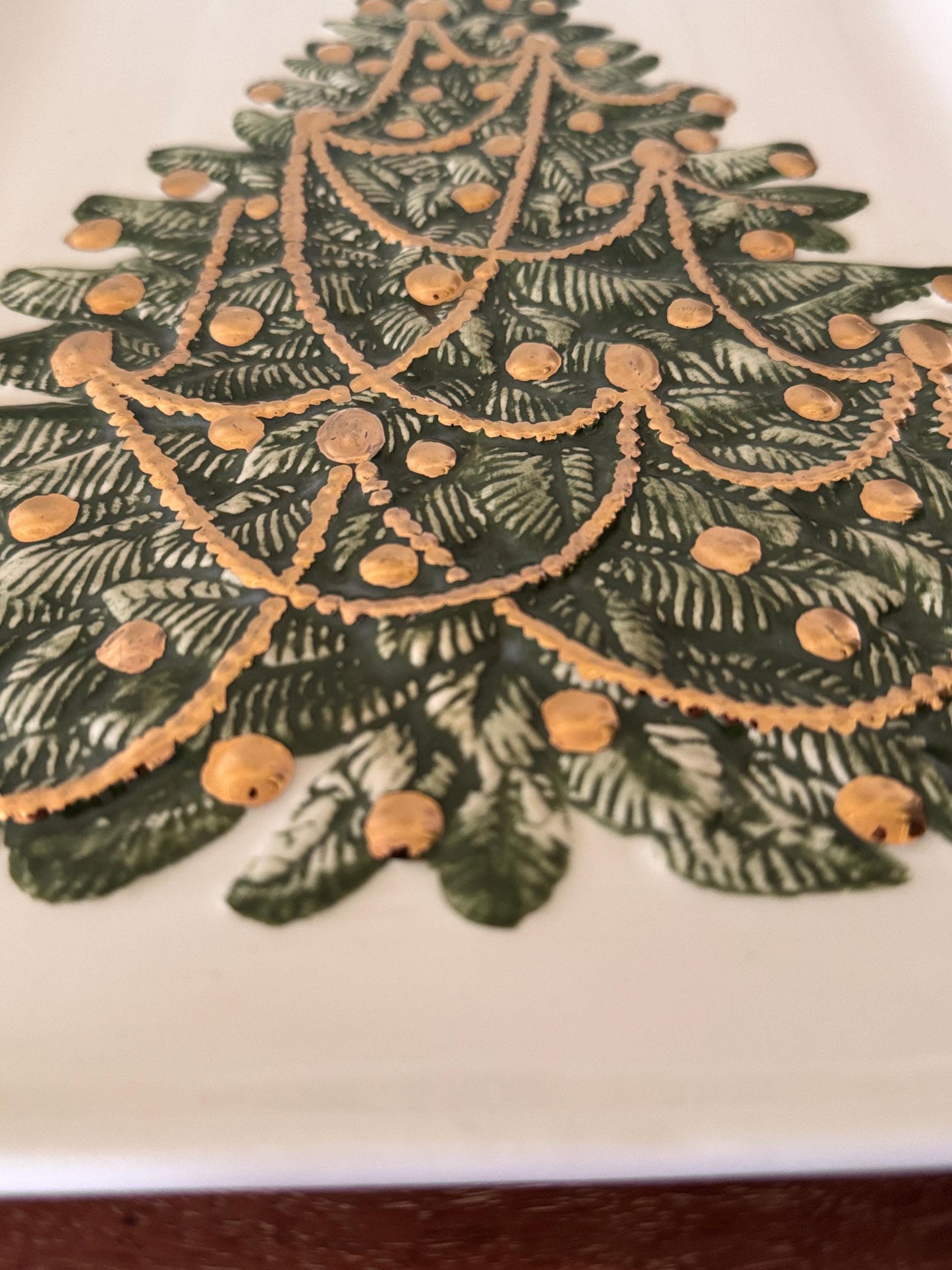 Embossed Ceramic Christmas Tree Platter with Gold Accents – Mid-Century Holiday Décor Tray