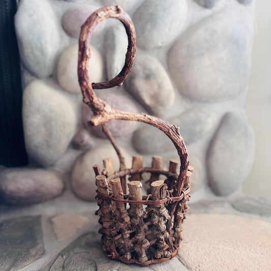 Vintage Adirondack Hand Made Primitive Folk Art Basket Fall 2025 Decor