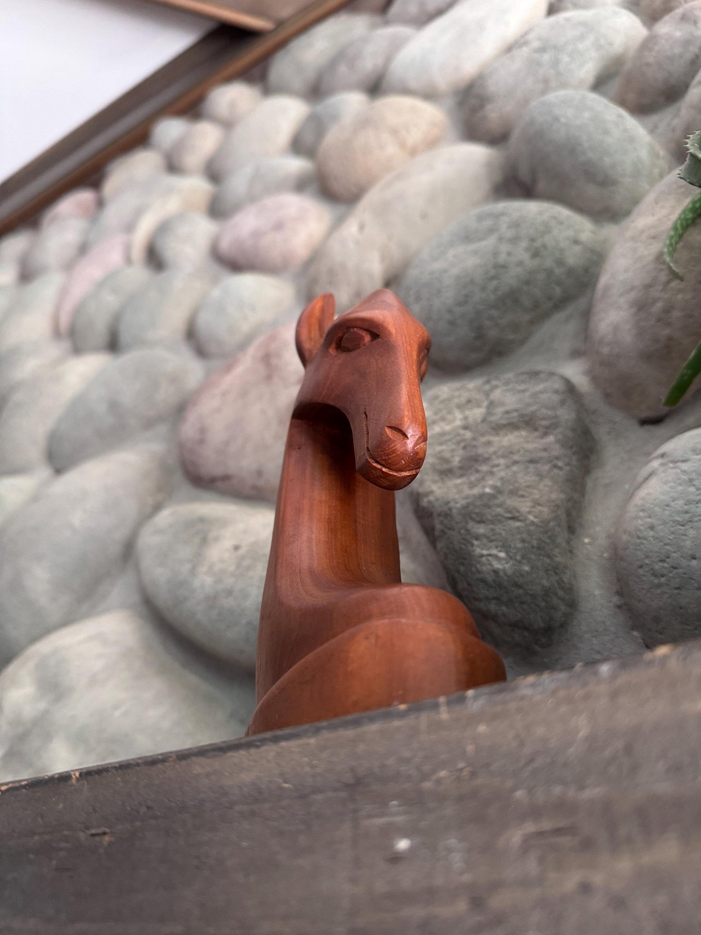 Hand-Carved Wooden Horse Head Figurine – Mid-Century Modern Style Decor