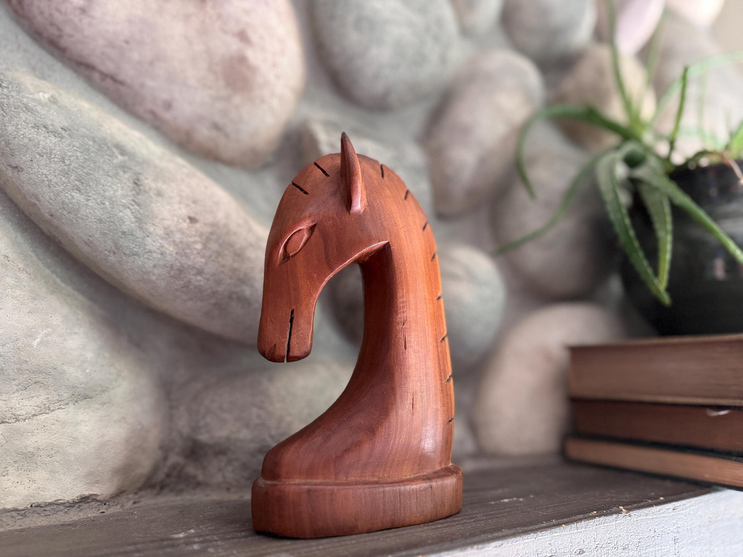 Hand-Carved Wooden Horse Head Figurine – Mid-Century Modern Style Decor