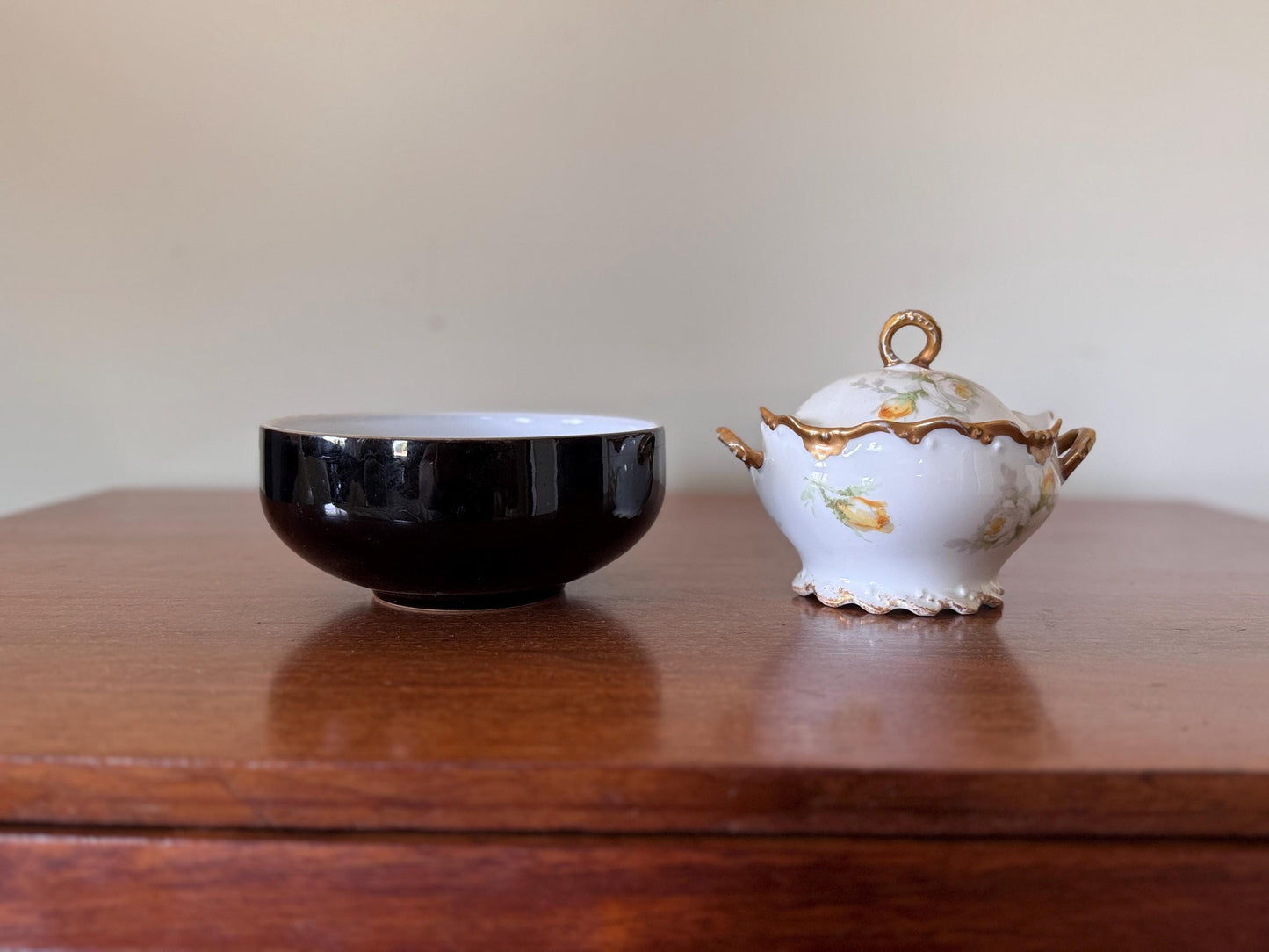 Antique Limoges Porcelain Sugar Bowl – Hand Painted Roses, Gold Trim