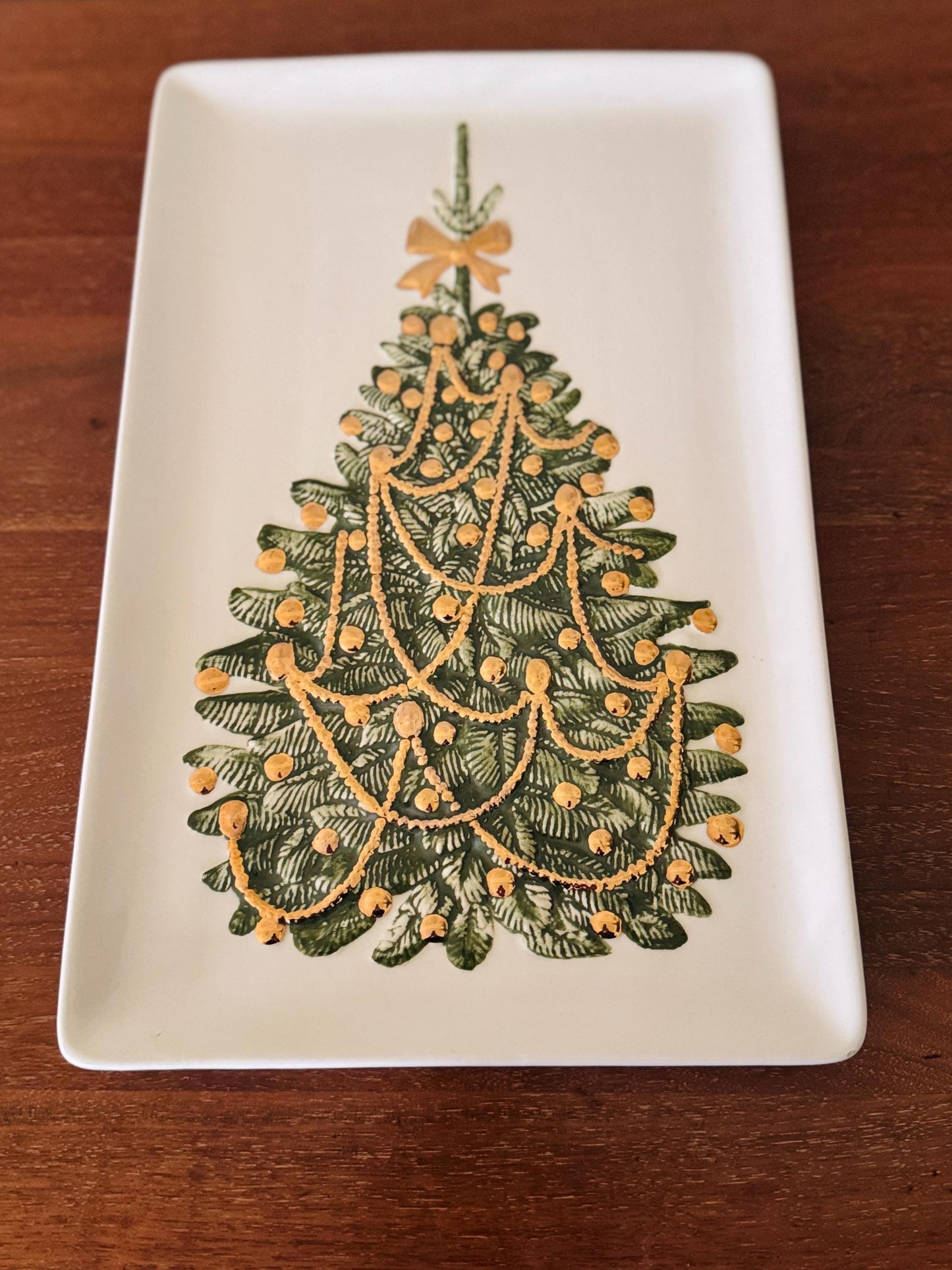 Embossed Ceramic Christmas Tree Platter with Gold Accents – Mid-Century Holiday Décor Tray