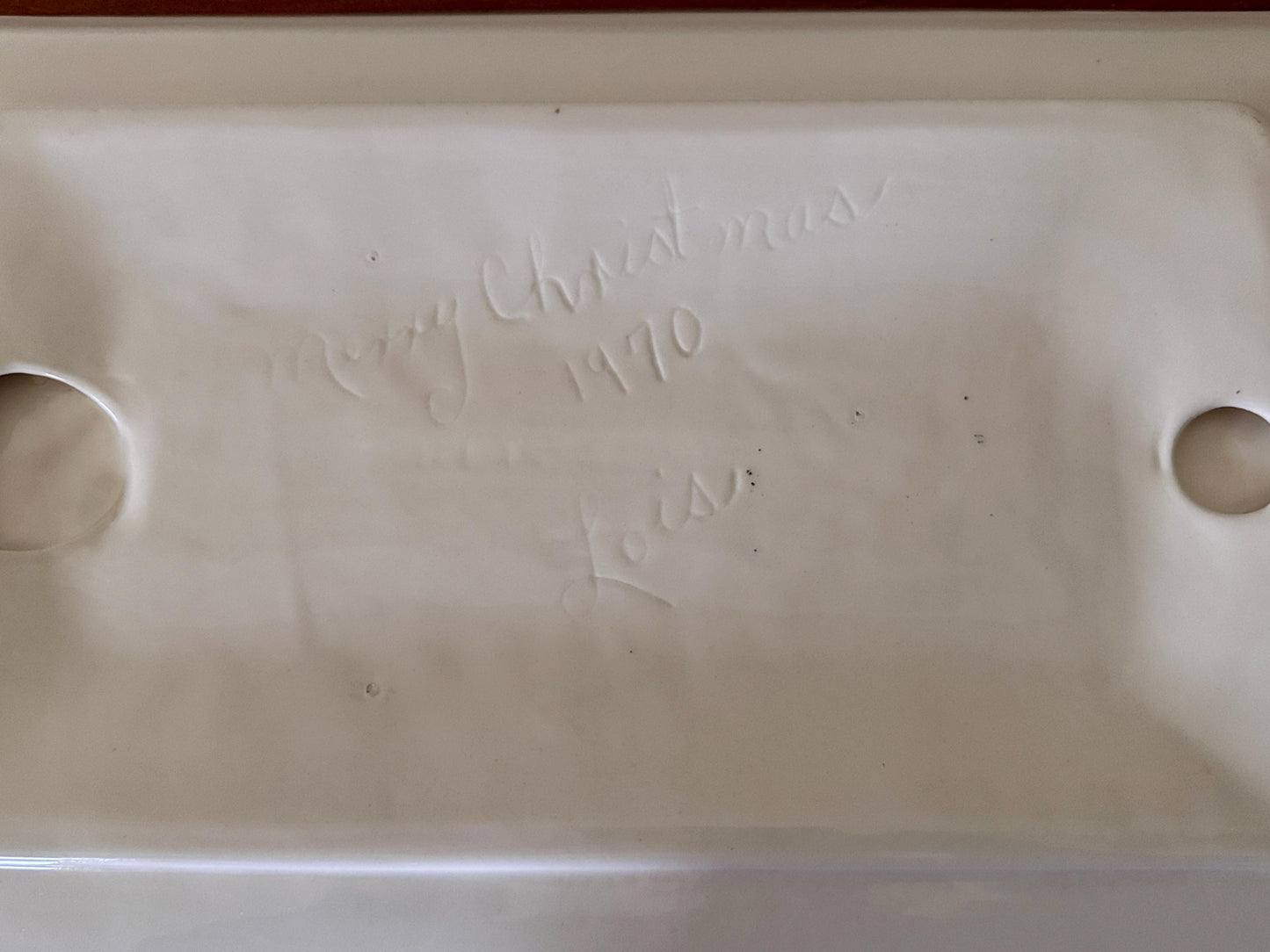 Embossed Ceramic Christmas Tree Platter with Gold Accents – Mid-Century Holiday Décor Tray