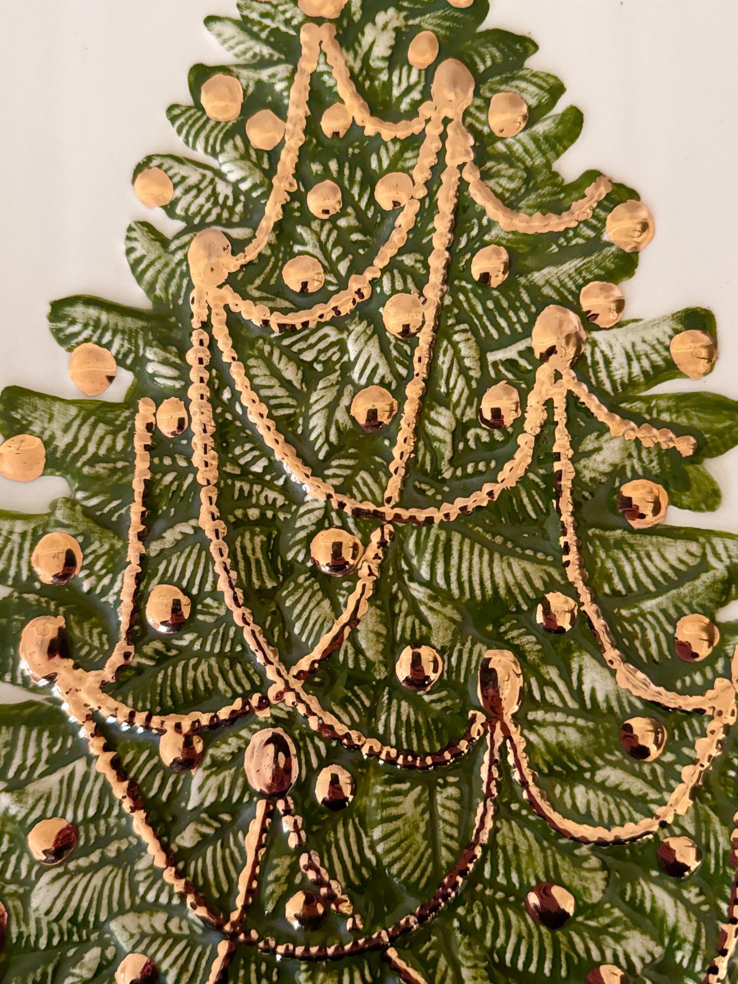 Embossed Ceramic Christmas Tree Platter with Gold Accents – Mid-Century Holiday Décor Tray