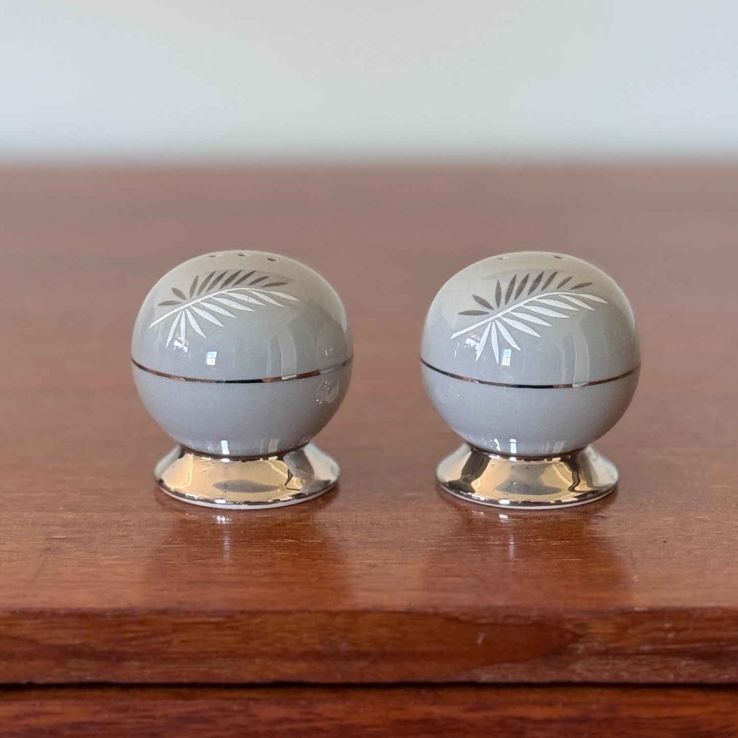 Flintridge Platinum Palm Salt & Pepper Shakers: Mid-Century Modern Porcelain