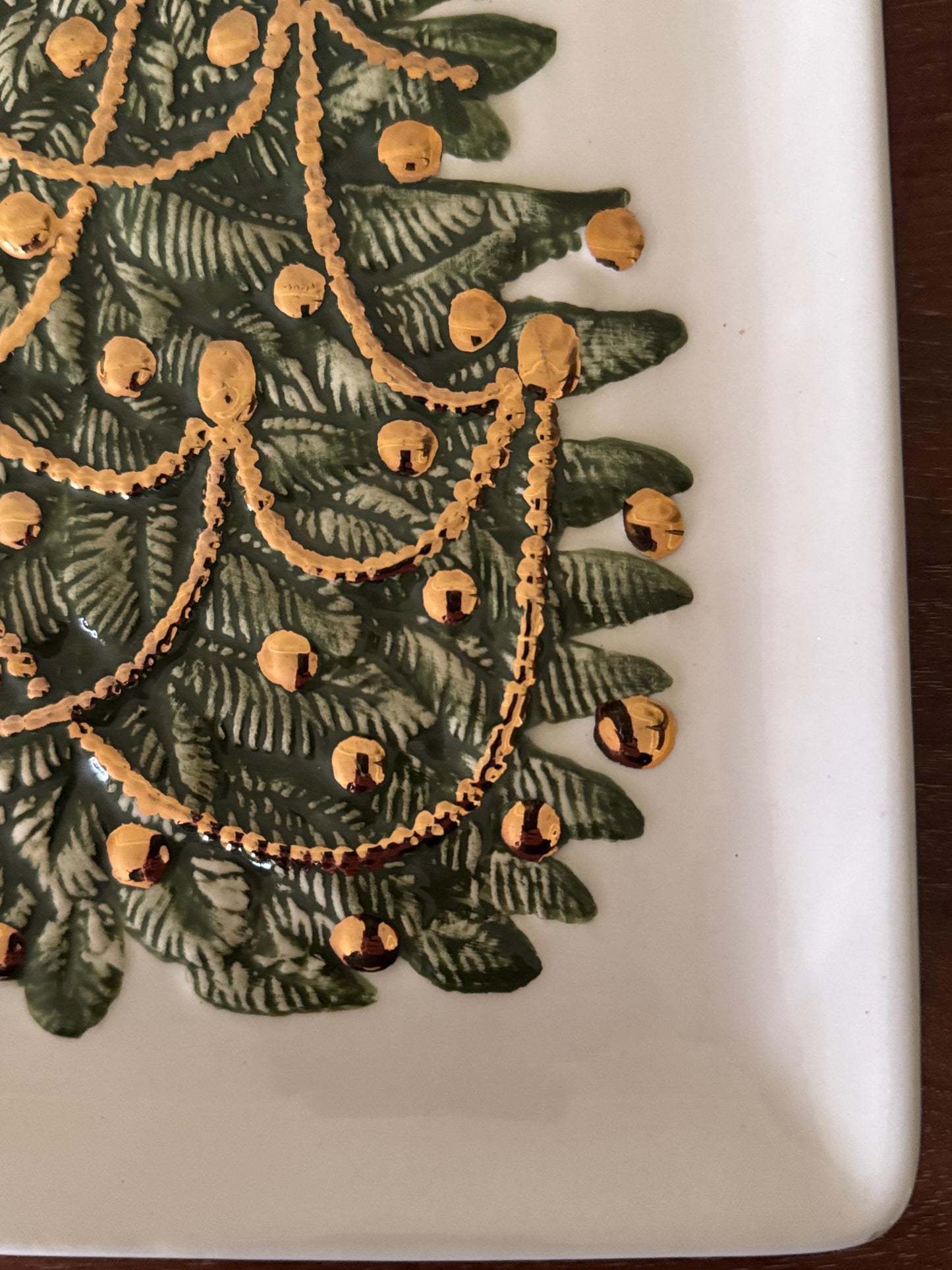 Embossed Ceramic Christmas Tree Platter with Gold Accents – Mid-Century Holiday Décor Tray